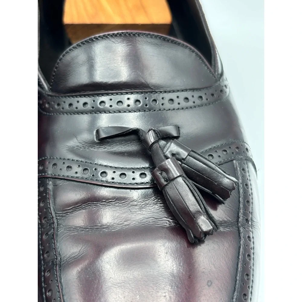 Johnston & Murphy Men's Size 12M Burgundy Leather Tassel Loafers Brogue Made USA